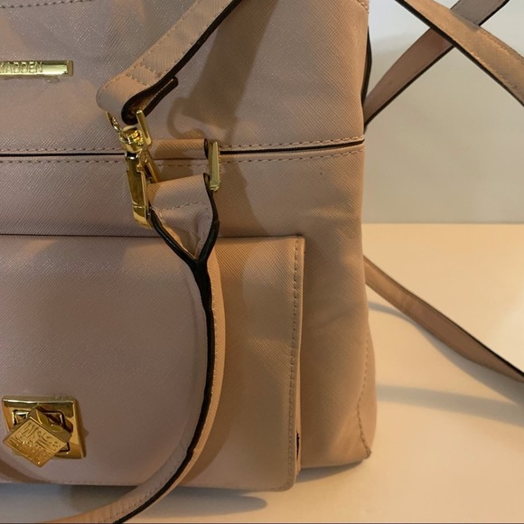 EUC Steve Madden Blush Pink Satchel Work Handbag & Clip on Change Purse Key Ring - Picture 4 of 15